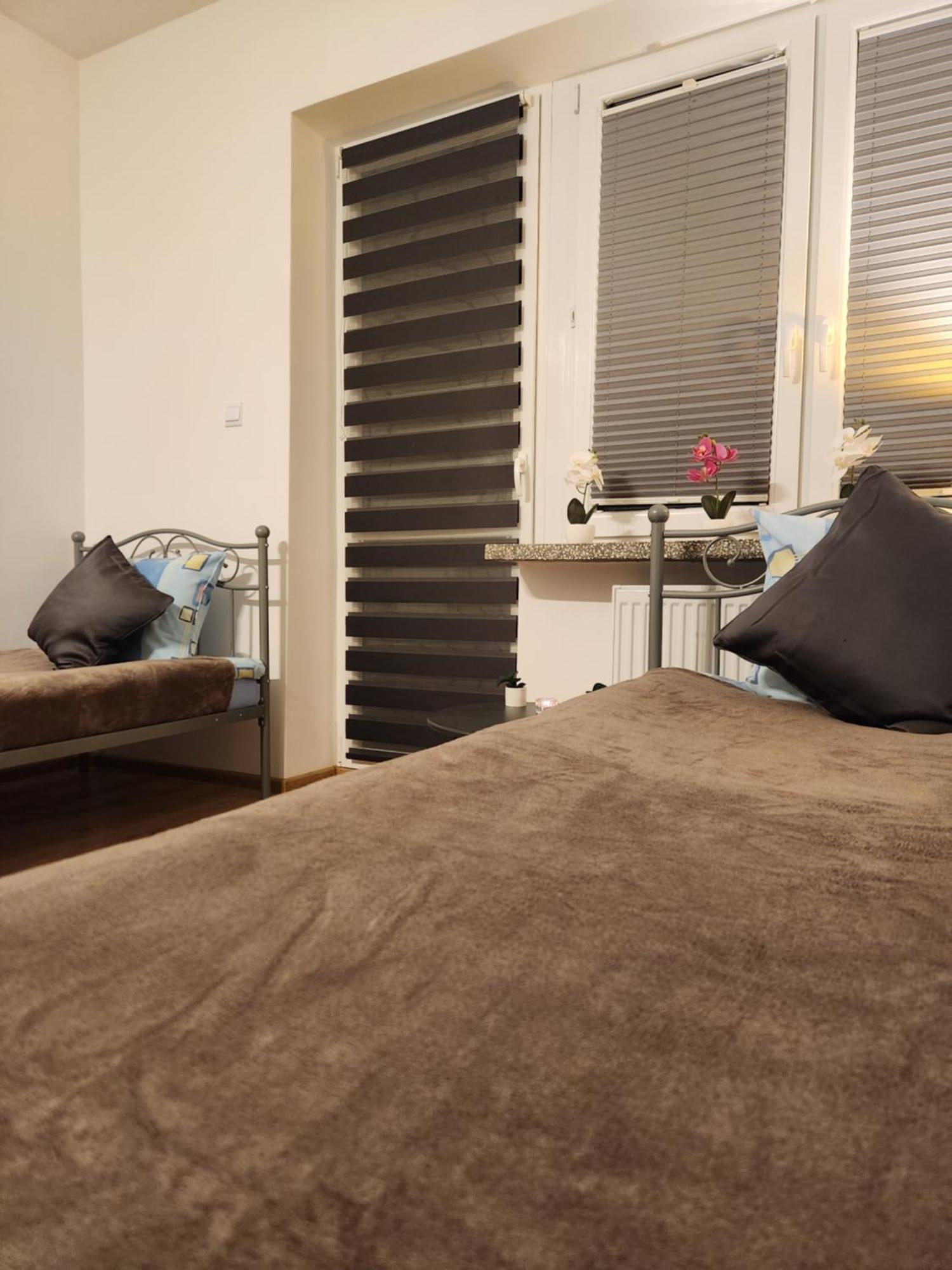 Pod Czapla Hostel Warsawa Bagian luar foto