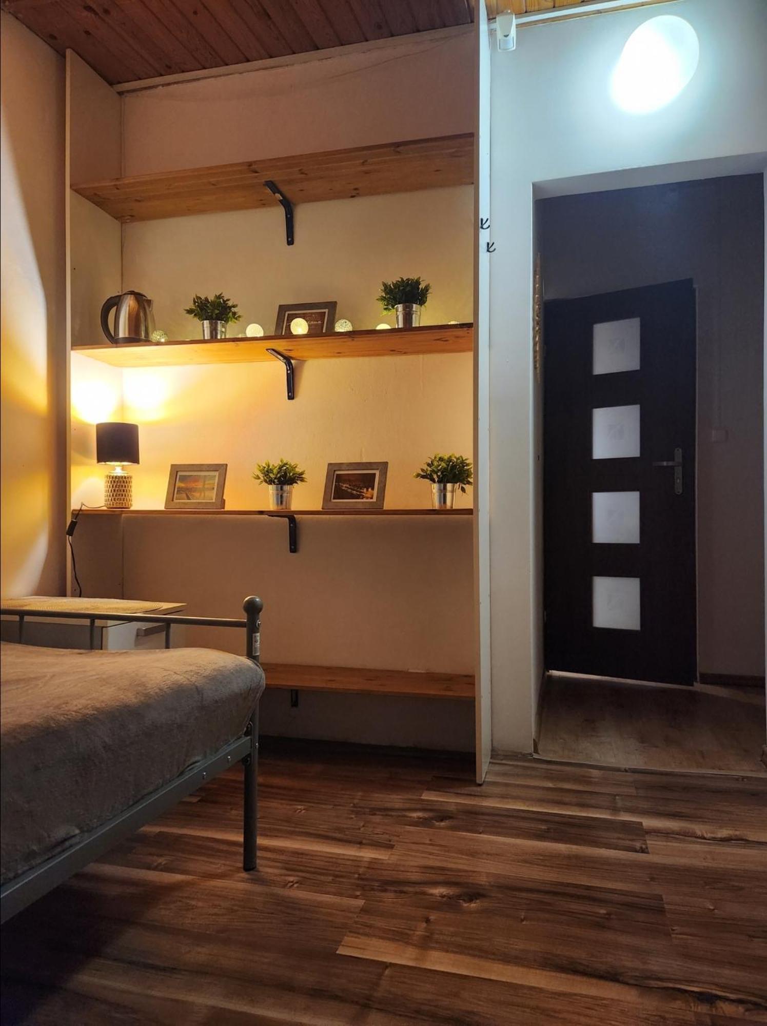 Pod Czapla Hostel Warsawa Bagian luar foto